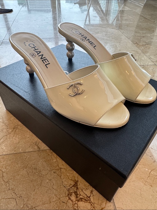 CHANEL Shoes - CHANEL mules